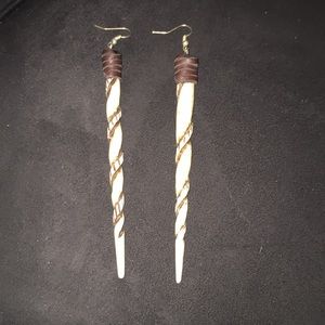 New never worn earrings